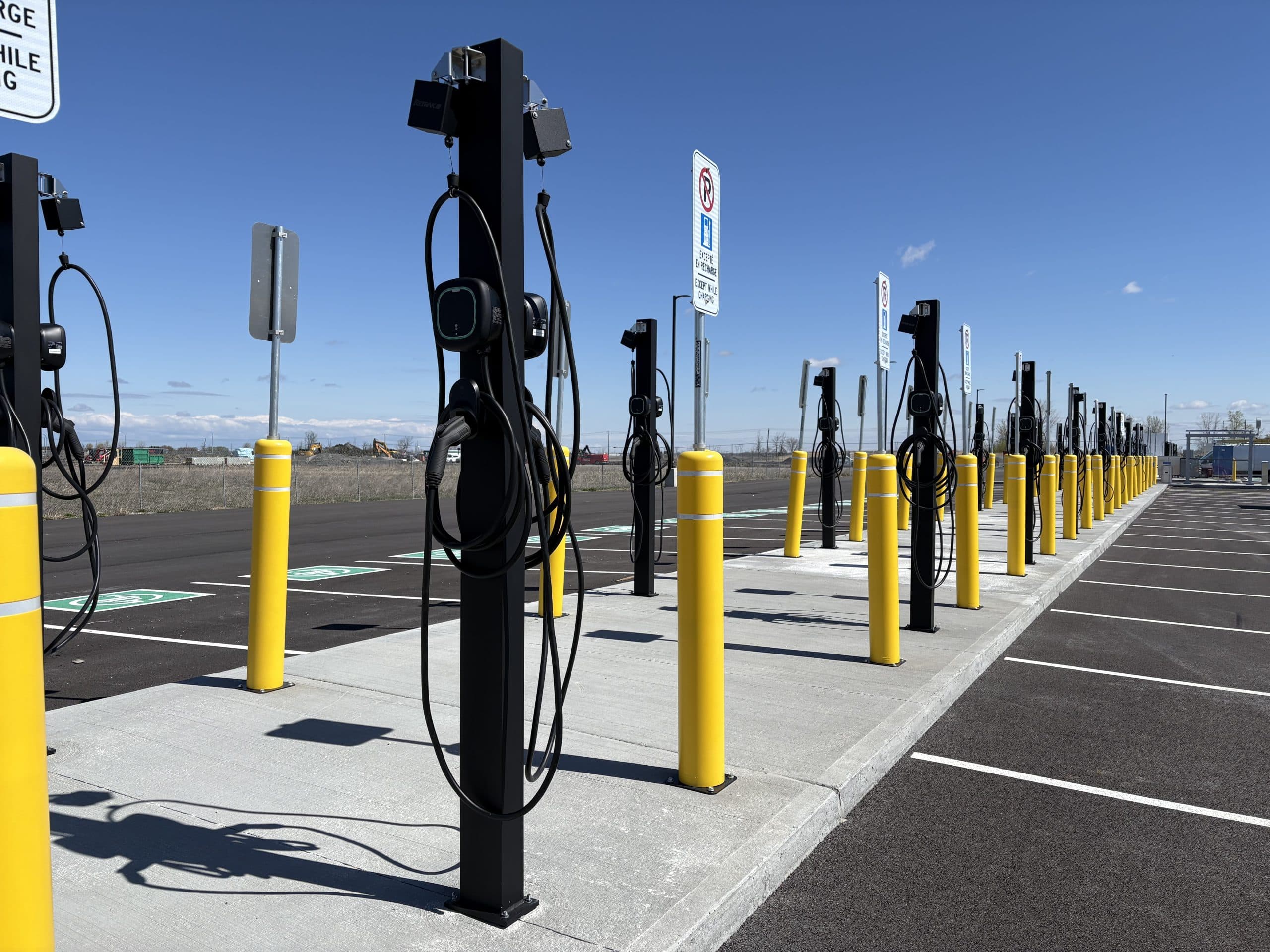 Montreal Metropolitan Airport Deploying 168 Charging Points - Drive Tesla
