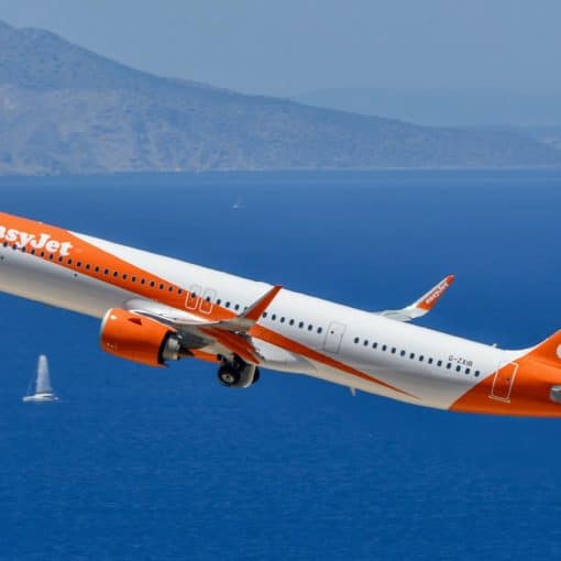 easyjet taking off