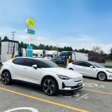 ivy charge network in ontario with a tesla and polestar chraging