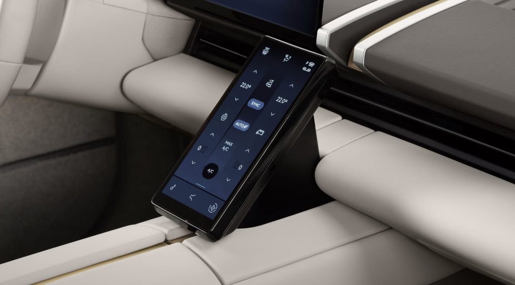 jaguar type 01 display