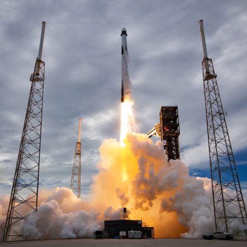 spacex dragon